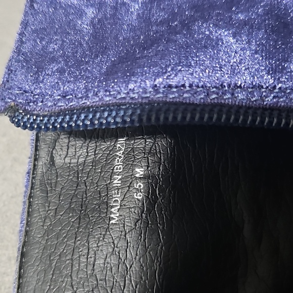 NEW Rebecca Minkoff Bojana Velvet Booties Stack Heel 6.5 Ankle Boots - Picture 7 of 8